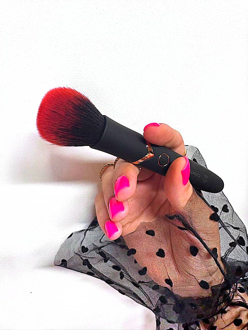 Blush brush